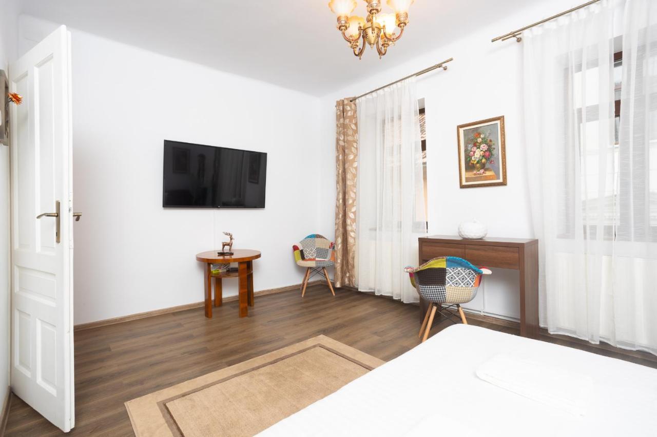 Wagner Apartment Brașov Exterior foto